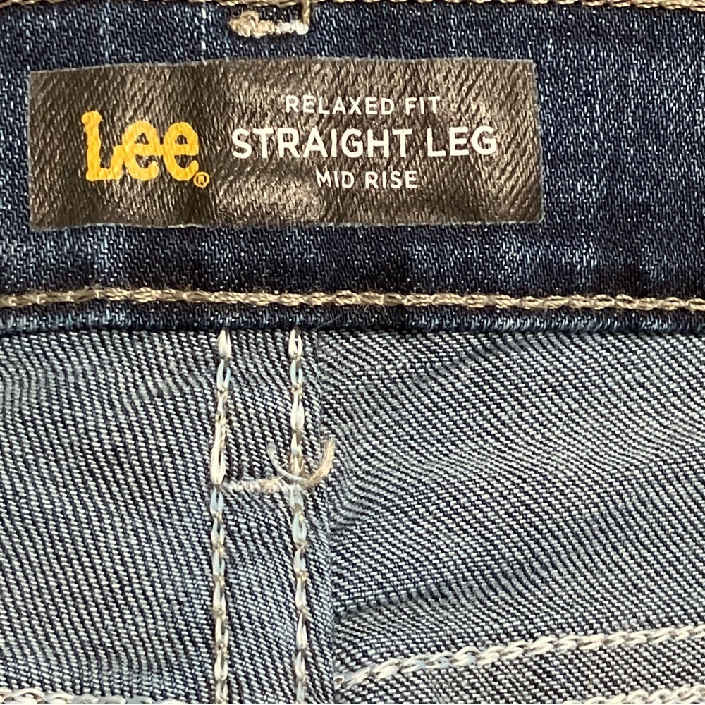 LEE Women’s Relaxed Fit Straight Leg Mid Rise Dark Blue Jeans SZ 10P Petite - Picture 8 of 10